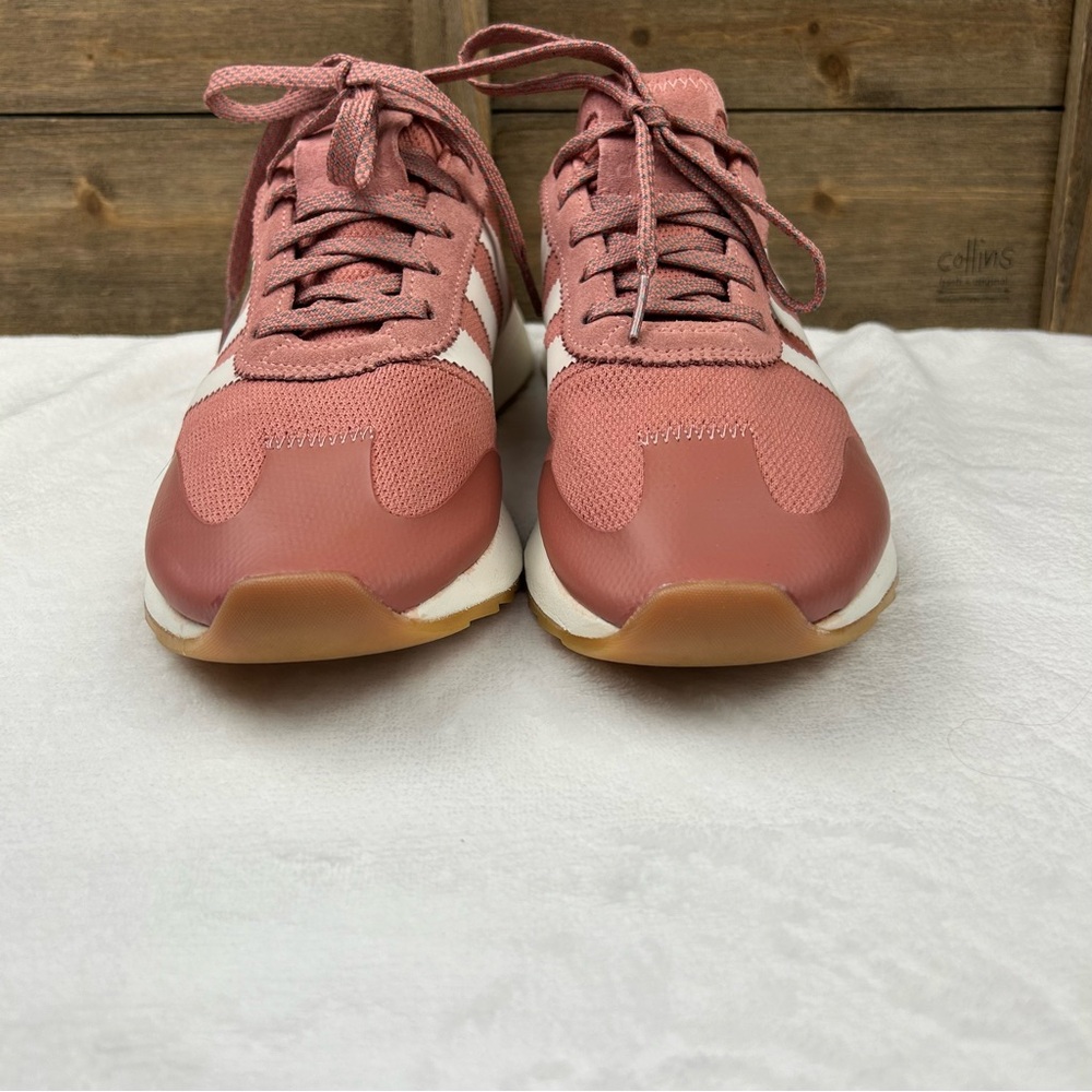 adidas Women's Rose and White Sneakers - Picture 5 of 15